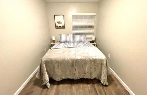 Private Ranch - Entire Home - 3 Bed Room - Hot Tub - King Bed - Fenced Yard - Pets & Kids Welcome - Game Shed - Free WiFi - Foto 20