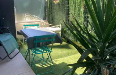 NICE VIEW Jolie Studio avec Jardin - Photo 5