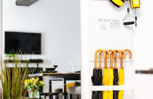 Bumblebee checkout 2pm Frome Longleat Aqua Sana Bath 5 people PRIVACY - Foto 61