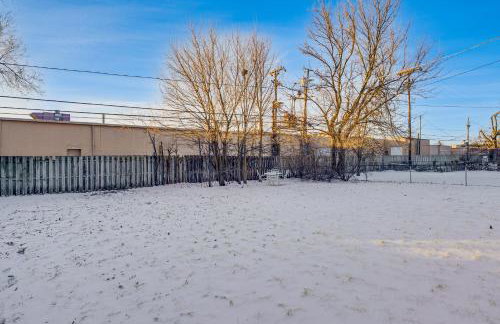 5 Mi to Dtwn Rockford Pet-Friendly Home with Yard! - Foto 27