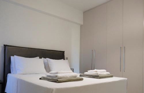 Poseidon 77B Luxury Residences - Photo 17