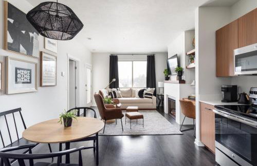 Curated, New Build Condo on TART Trail, With Bikes - Foto 14