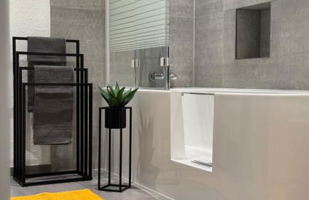 ARYVE Design-Boutique Apartment am Markt von Waltershausen im Thüringer Wald - Design-Interieur, Netflix, WLAN - Foto 23