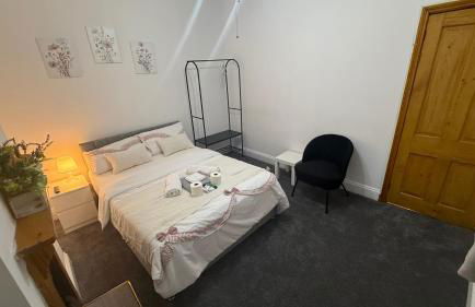 Pat Signature Stays - Photo 28