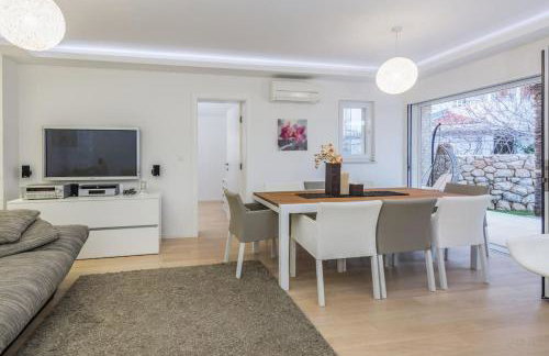 Luxury Villa White Rose with the Pool - Foto 16