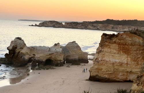 Casa Sol, Fast WIFI, Airco, swimming pool near the Beach Praia Da Rocha - Photo 34