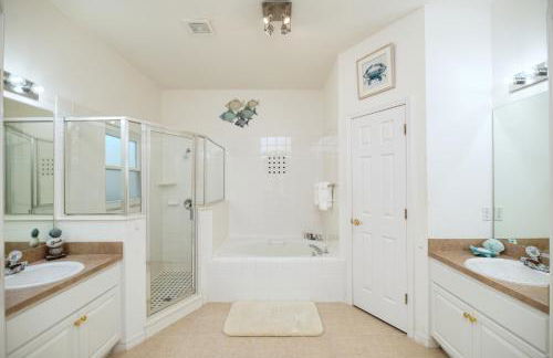 Sunny, Family-Friendly Villa with Large Pool in Gated Community Near Disney - Foto 8