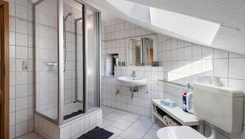 Ferienwohnung Thomée - Ruhig gelegen, ideal für Monteure und Erholungssuchende - Foto 2