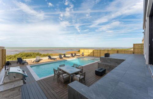 Waterfront Home with Pool Spacious Bay , Sleeps 16 - Foto 90