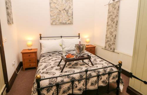 Cambridge Lodge - Photo 23