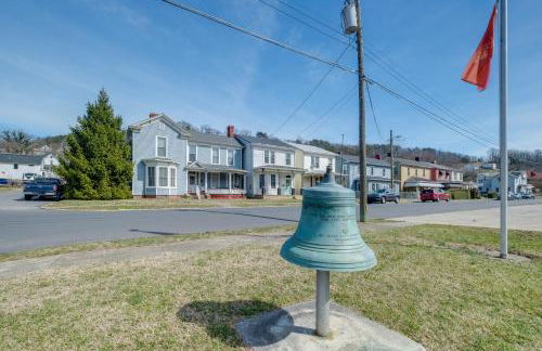 Virginia Getaway Near Douthat State Park - Foto 31