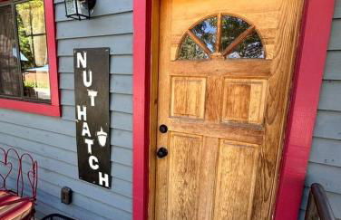 Cozy Rustic Cabin with Riverside Patio on the Pecos River – Pecos, New Mexico - Foto 10