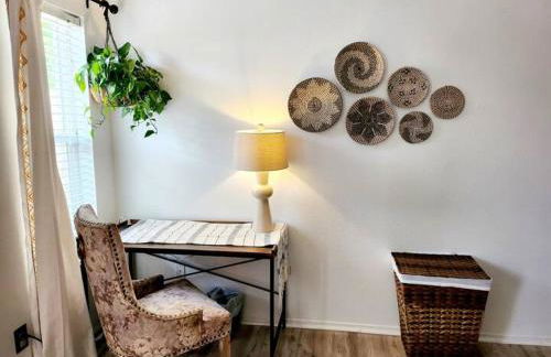 Family Retreat with Hot Tub, Piano, Games Room & Playhouse Medi Center Location - Foto 10