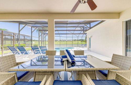 596 Modern 5 bed home overlooking beautiful golf course and conservation with Games room - Foto 69