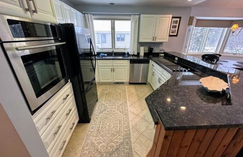 FV43 Bretton Woods single level home with AC on golf course - Foto 10