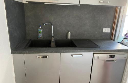 Grand F4 de 71m2 pour 6 personnes en plein centre ville Arpajon - Foto 34