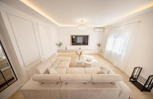 Holiday house Greenside - with a pool - Foto 3