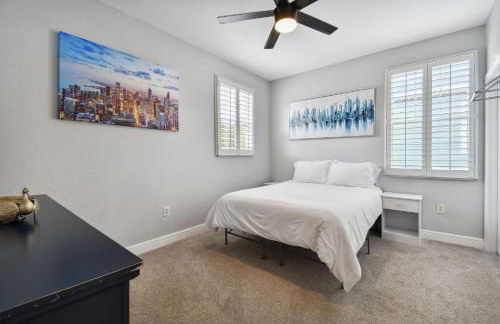 Tampa Private Large House, Game Room & Backyard - Sleeps 12, 4bdr, 3bth, Quiet Community, Near Everything in Tampa & St Pete - Foto 62