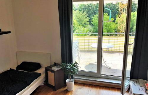 Tolle große Wohnung mit Kamin und Terrasse - Foto 16