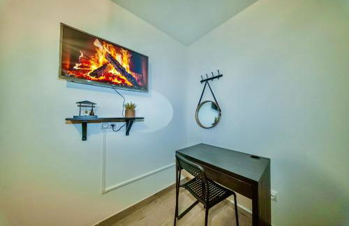 ValenStay - Logement Stade du Hainaut avec jardin - Foto 29