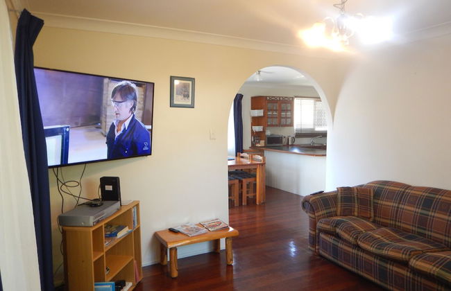 Relaxing House By The Bay With Sun Year Round - Foto 2