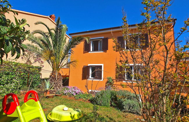 Apartment 1077 - Photo 49