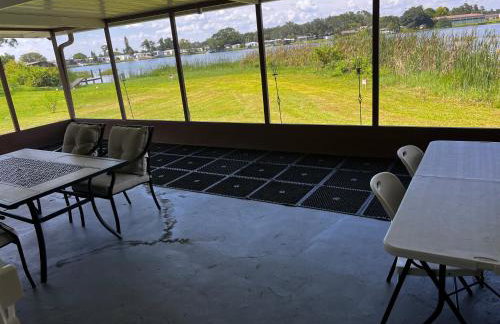 Lakeside retreat - 3 Bedroom, 2 Bathroom house by the lake - Foto 56