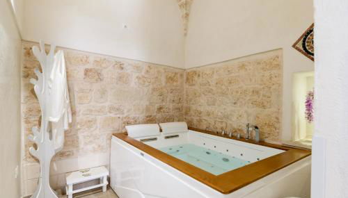 Stairway with Jacuzzi by Wonderful Italy - Foto 3