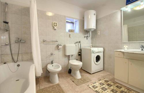 Wonderful villa Dvori with private pool for 12 persons near Pula - Foto 34