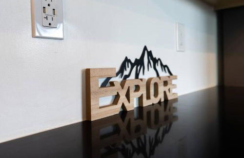 Updated Mountain Cabin Retreat with 180 views off Deck and Balcony - Foto 19