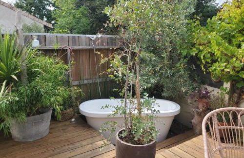 Jolie maison en bois climatisée Proche Lac&Océan - Foto 1