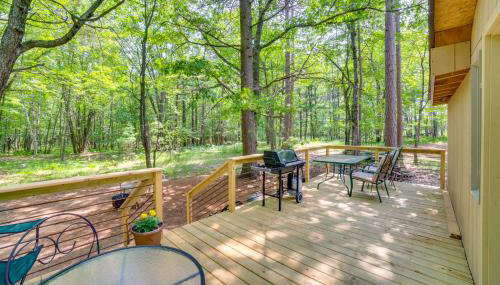 Sunroom, Deck and Grills Marquette Cottage! - Foto 3