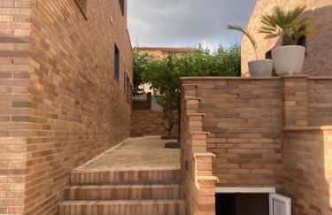 GRANDIOSO CHALET EN CASTELL DE POBLA MONTORNES - Foto 24