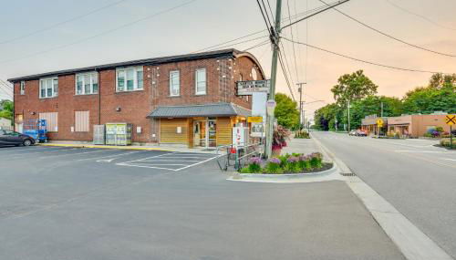 3 Mi to Warren Dunes Sawyer Getaway with Fireplace! - Foto 3