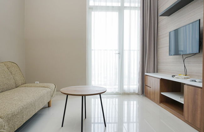 Comfortable Design 1BR Apartment Ciputra International Puri - Photo 5