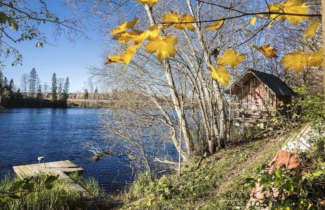 Liljekonvalj Cottage Overlooking the River Sauna - Foto 43