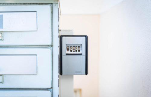 Bezaubernde Altbauwohnung im Herzen von Magdeburg - Photo 20