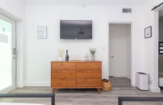 West Deco Boutique Apartments - Foto 3