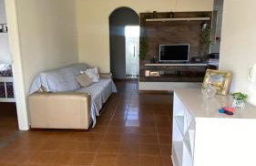 Casa aconchegante com 2 quartos com ótima localização em Guarapari - Foto 9