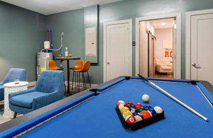 Waverly by Avantstay Nashville-inspired Townhome w/ Luxury Kitchen, Pool Table - Foto 45
