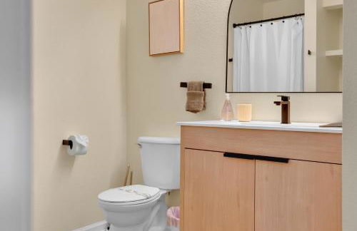 {Hidden Gem} Beach Home Blocks from Ocean +6 Bikes - Foto 51