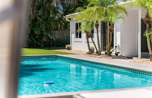 Stunning Tropical Heated Pool House Near The Beach - Foto 38