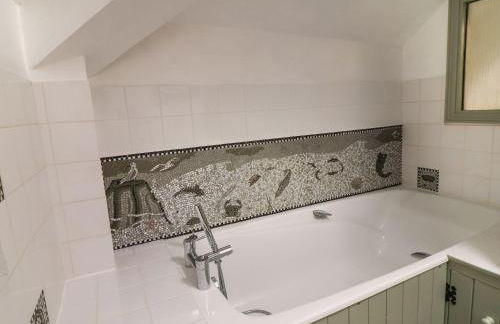 Chilvery Farm Cottage - Photo 16