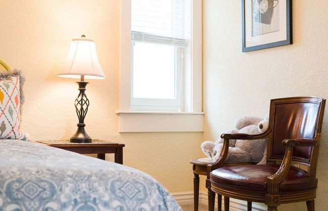 Artisan Victorian Spacious Backyard Great Location - Foto 10