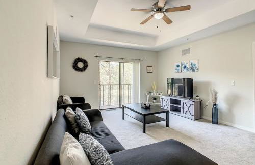 3BR Resort Condo near Disney - Resort Pool and Hot Tub - Foto 15