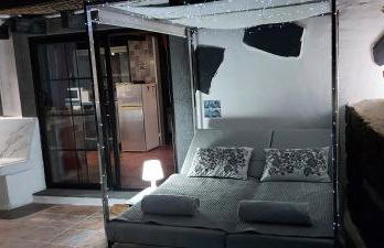 ALOELUX VILLA !! - Private Villa with POOL , jacuzzi, cinema, massage ,wonderful view, art desing villa - Photo 7