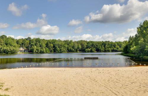 Fire Pit, Games and Outdoor Fun! Poconos Retreat - Foto 35