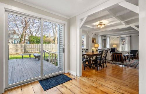 2BR Home|Downtown Rockport w/parking|Walk 2 Ocean - Foto 33