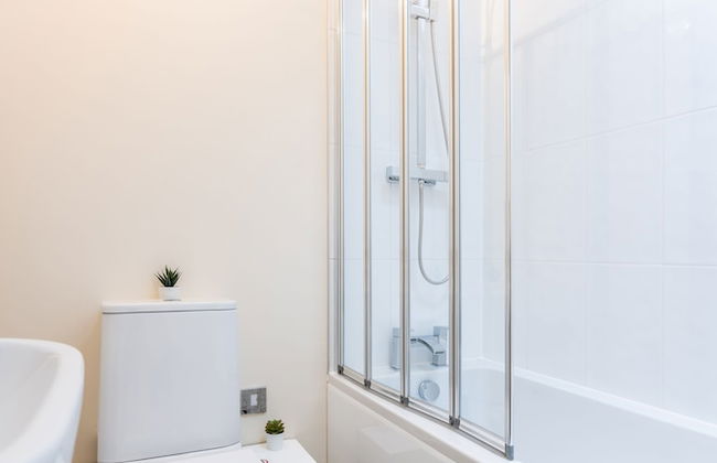 1bd Apt for 2-4. New Decor & Furnishings - Foto 15