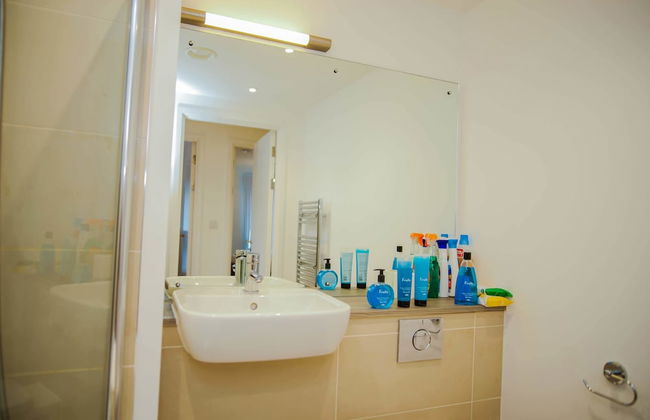 Executive 2 Bed Apartment - Foto 10